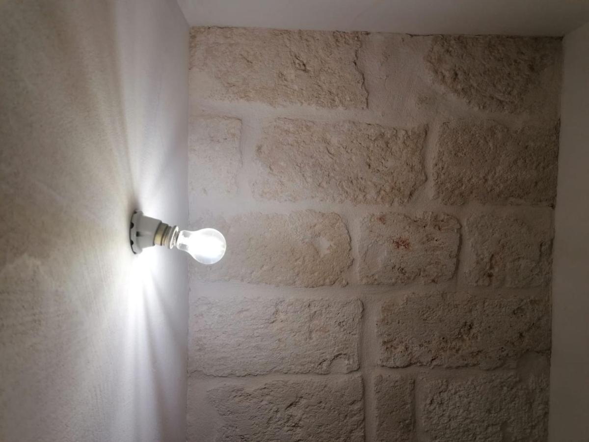לינה וארוחת בוקר קונברסאנו Le Scale Di Pietra מראה חיצוני תמונה